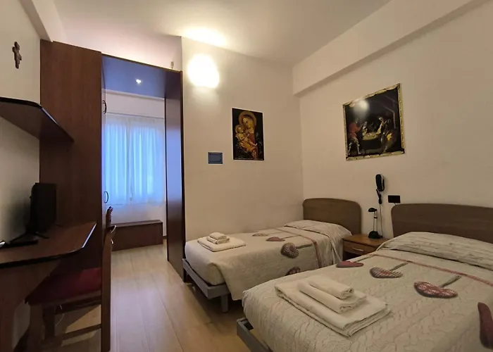 Ospitalita San Tommaso D\'Aquino