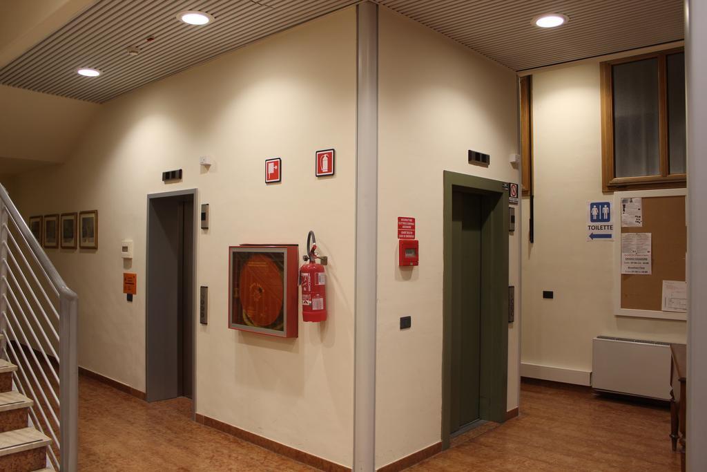 Ospitalità San Tommaso D'aquino Hotel Bolonha